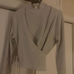 Levi’s Set— cropped tank top and wrap shirt